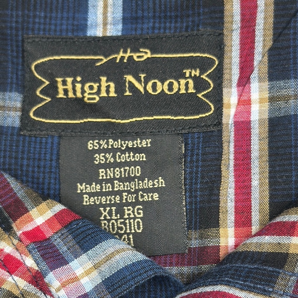 Casual Button Down Shirt Blue Red plaid pearl snaps buttons size XL long sleeve - Picture 2 of 7